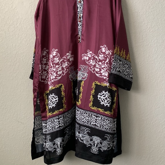 Pakistani Digital Print Kurti/ Tunic - Picture 4 of 6